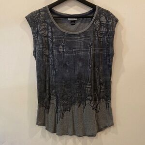 Bench Dark Gray Graphic Women's T-shirt Small